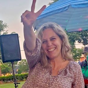 Meet your Posher, Peggy